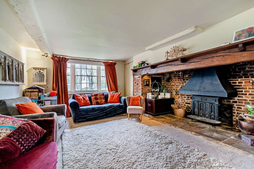 Property photo 2 of 45 Picture No. 15