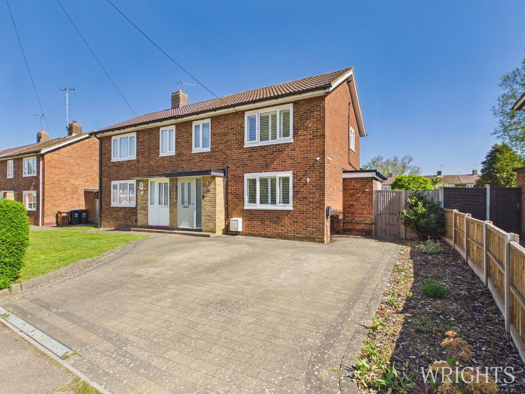 Property photo 2 of 21