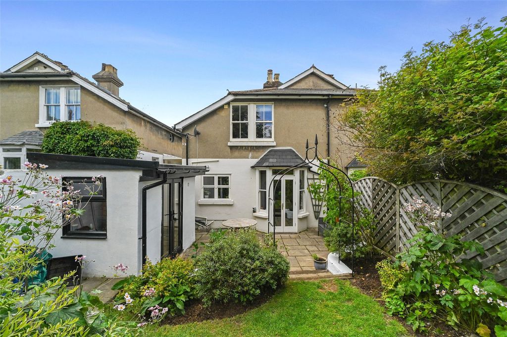 Property photo 1 of 18 Picture No. 01
