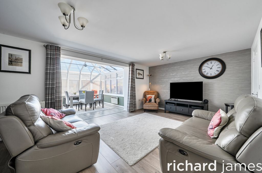 Property photo 2 of 25 7ee60Be49Ae0430Aadc35E9c48Aafaca