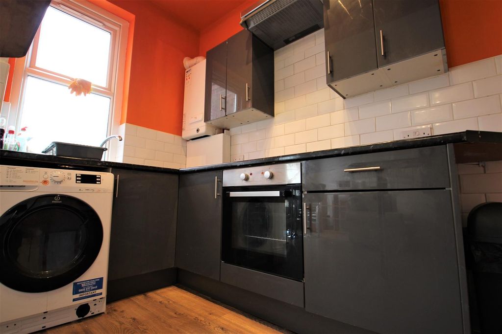 Property photo 3 of 11 Img_6936.Jpg