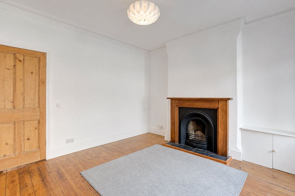 Property photo 2 of 11 Picture No. 05