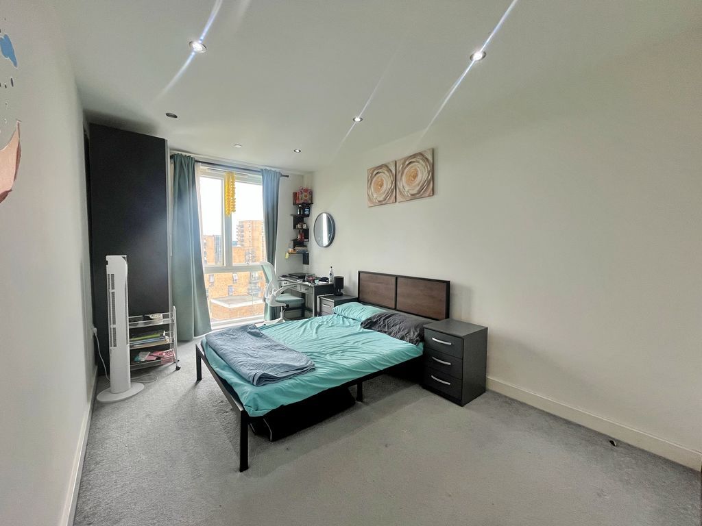 Property photo 3 of 15 Photo 9