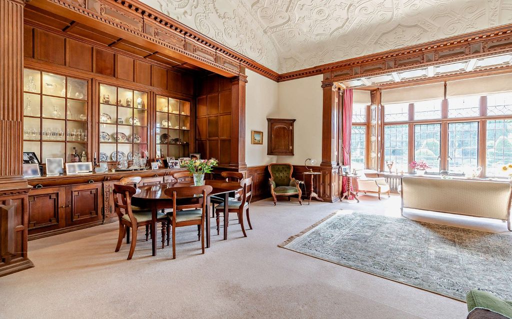 Property photo 3 of 24 Drawing Room