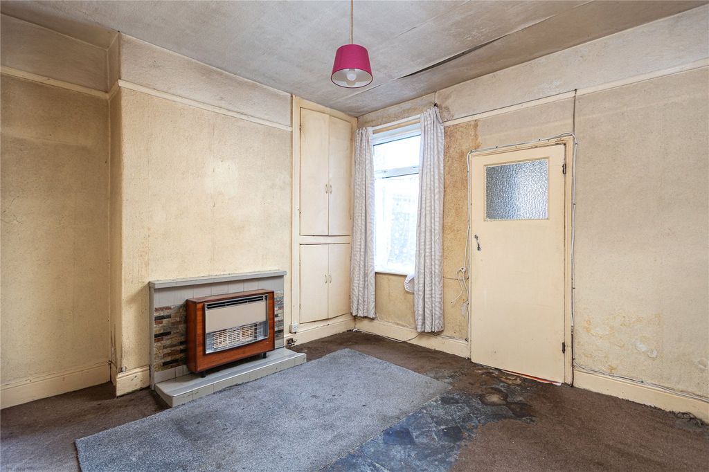 Property photo 2 of 11 Photos