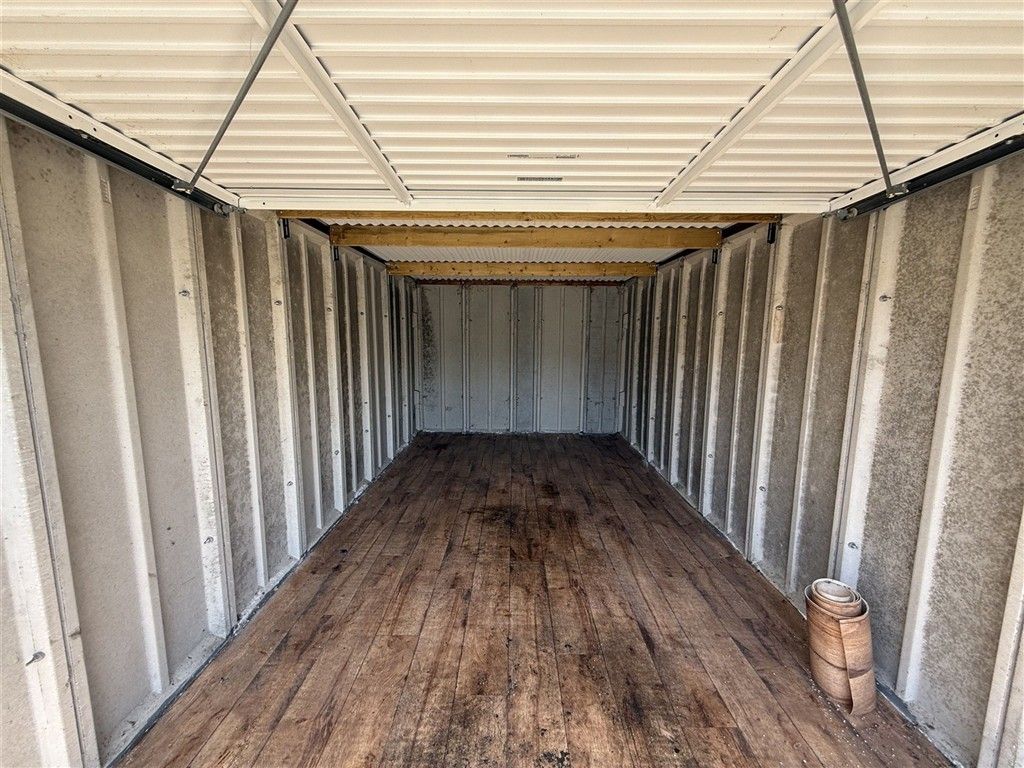Property photo 3 of 5 Garage Interior
