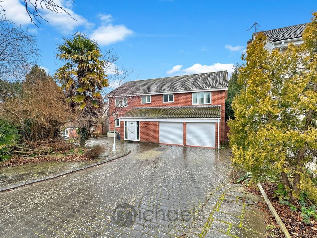 Property photo 1 of 47