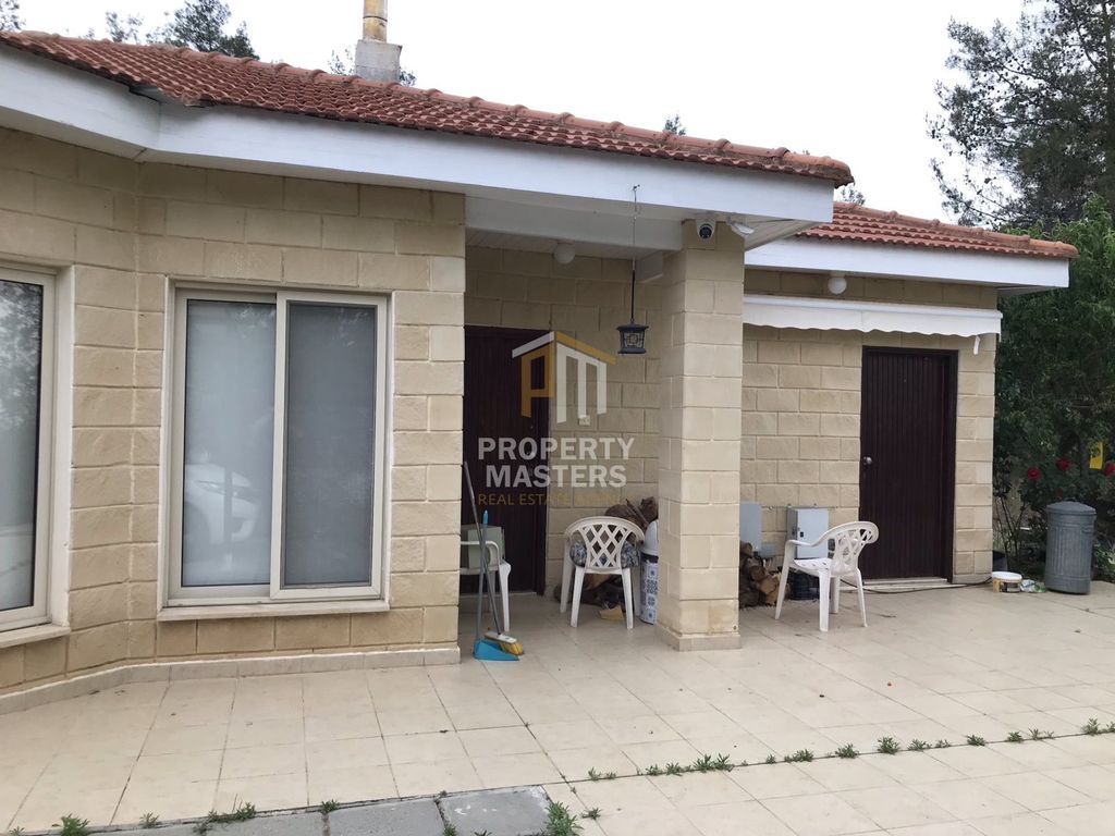 Property photo 3 of 16