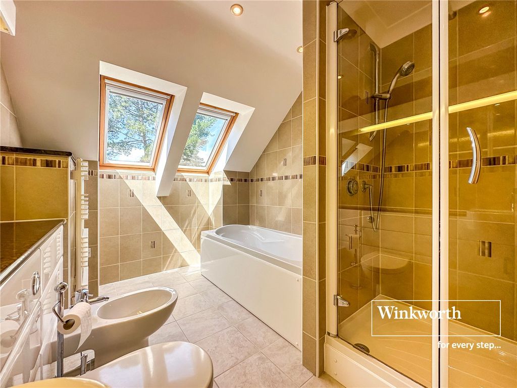 Additional image 11 of 3 bed flat for saleGolf Links Road, Ferndown, Dorset BH22