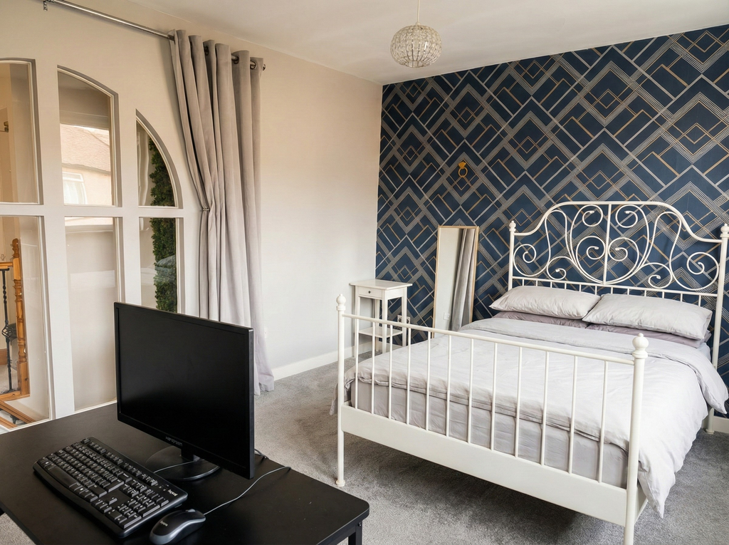 Property photo 2 of 13