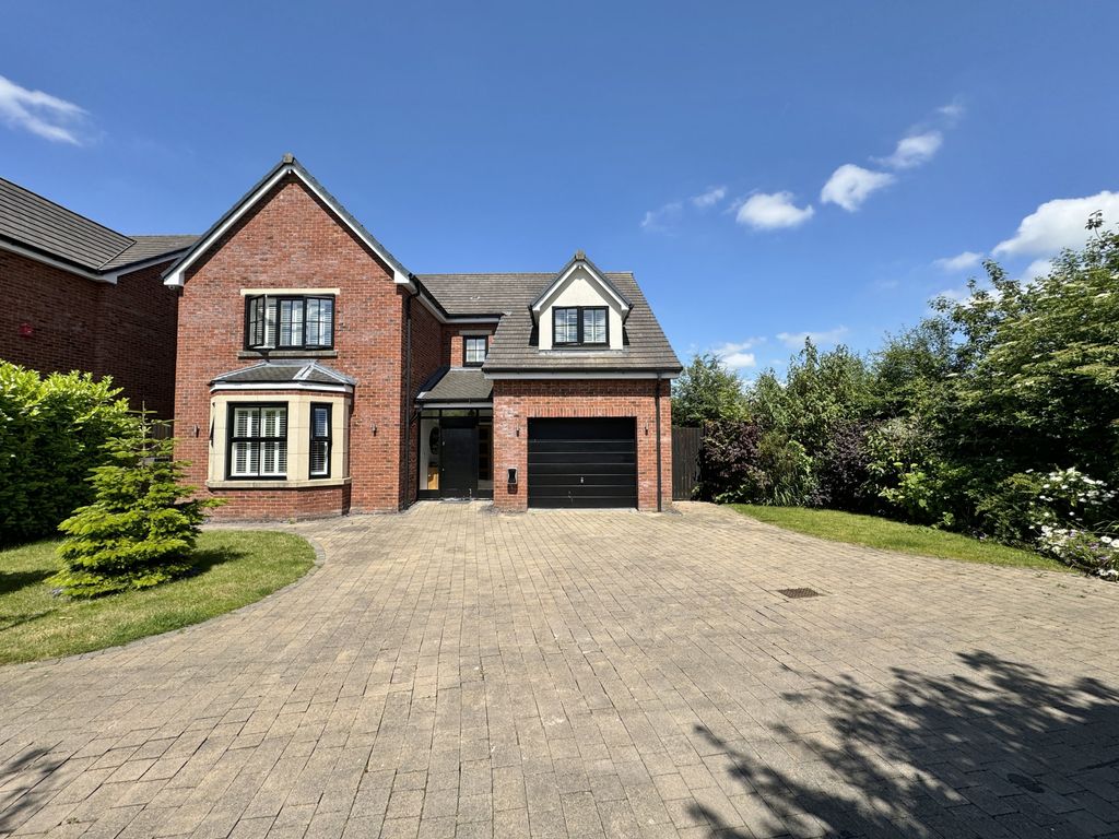 Property photo 1 of 27