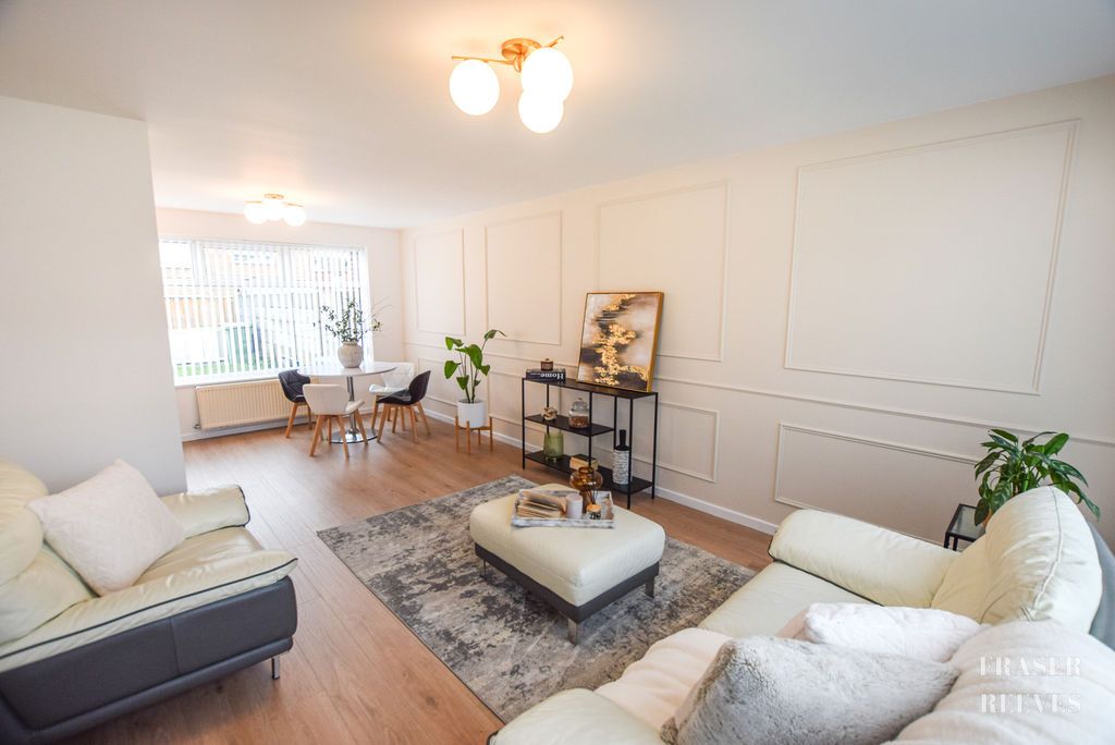 Property photo 2 of 18 Living Room