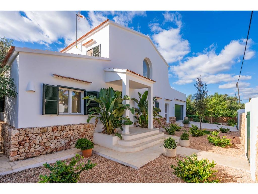 Property photo 2 of 30