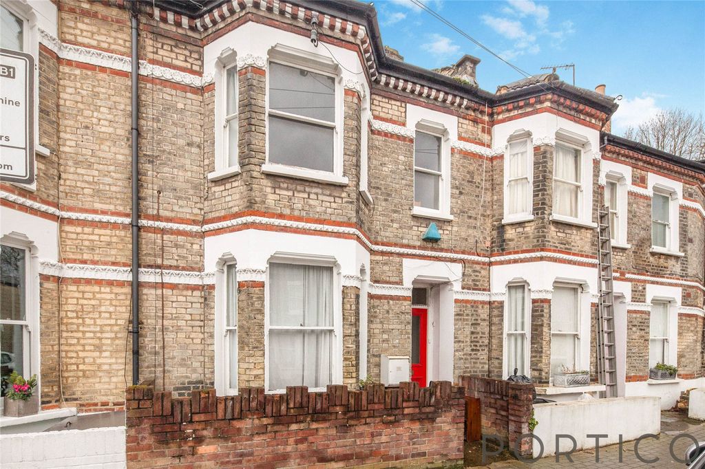 Property photo 1 of 3 Picture No. 02