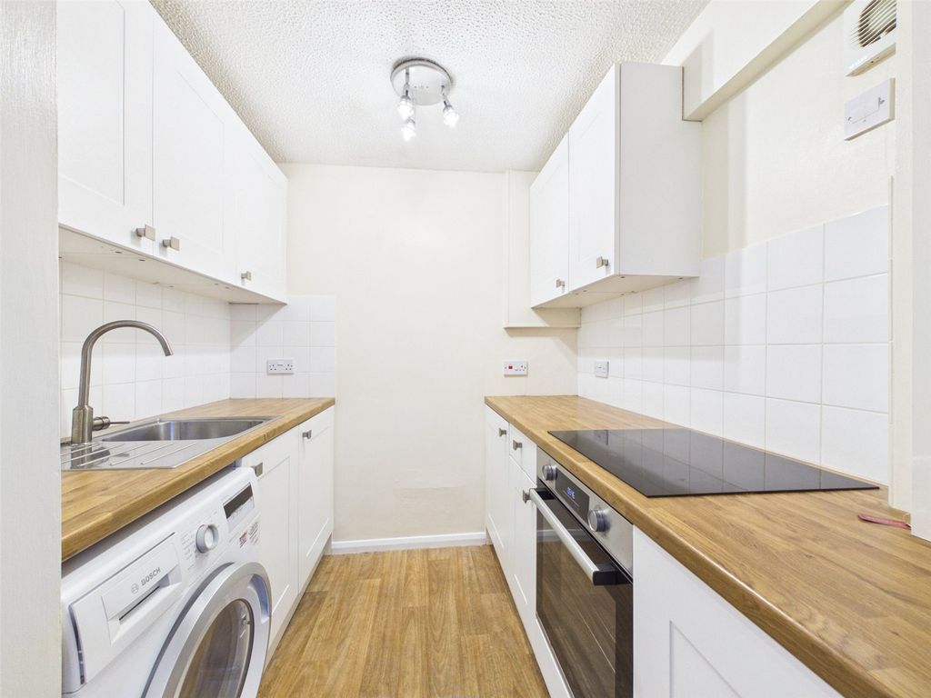 Property photo 2 of 10 Picture No. 07