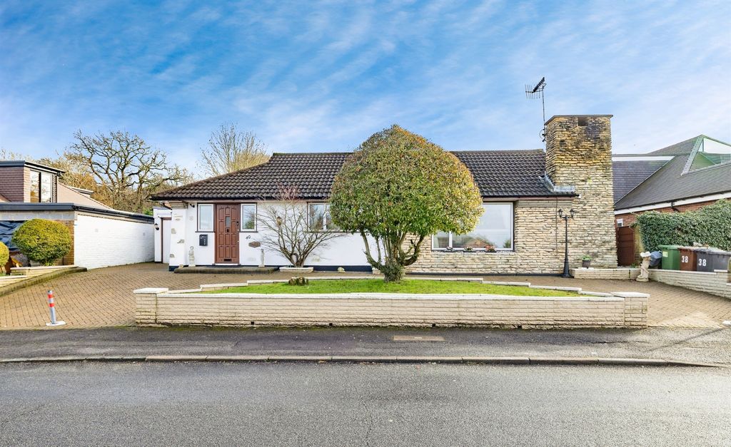 Property photo 1 of 20