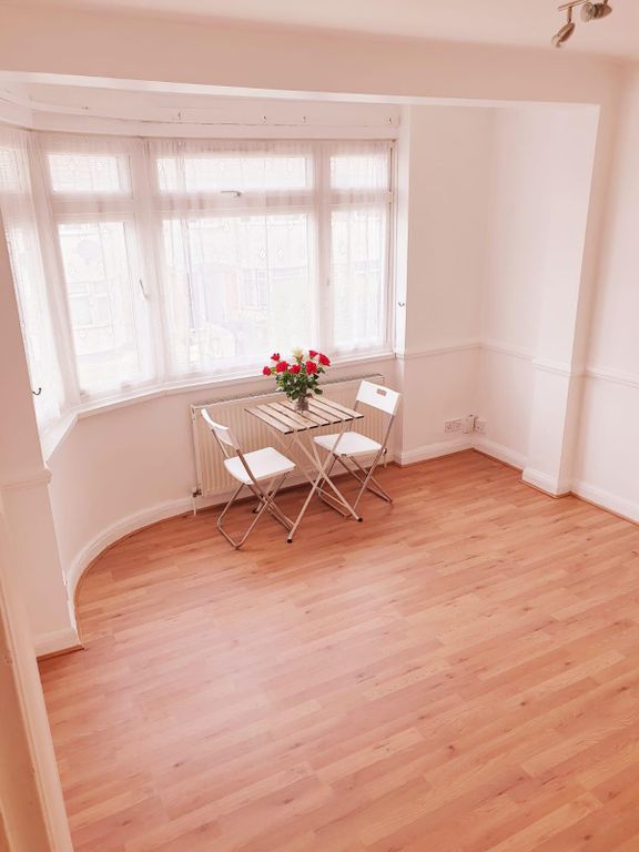 Property photo 2 of 15 Gallery