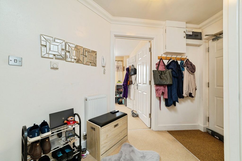Additional image 11 of 2 bed flat for saleFoundry Close, Melksham SN12