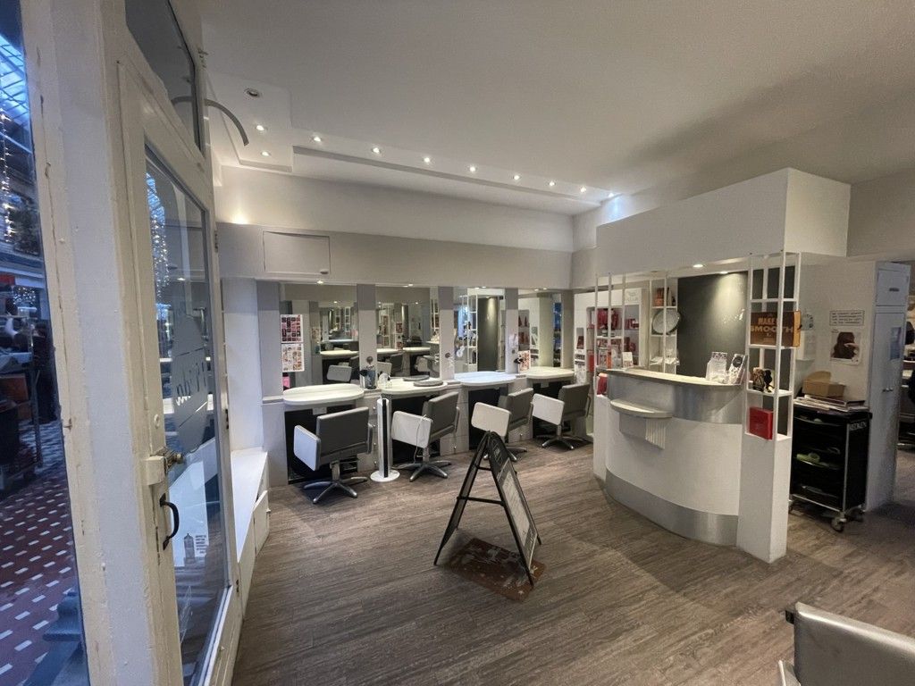 Property photo 2 of 5 Photo 1