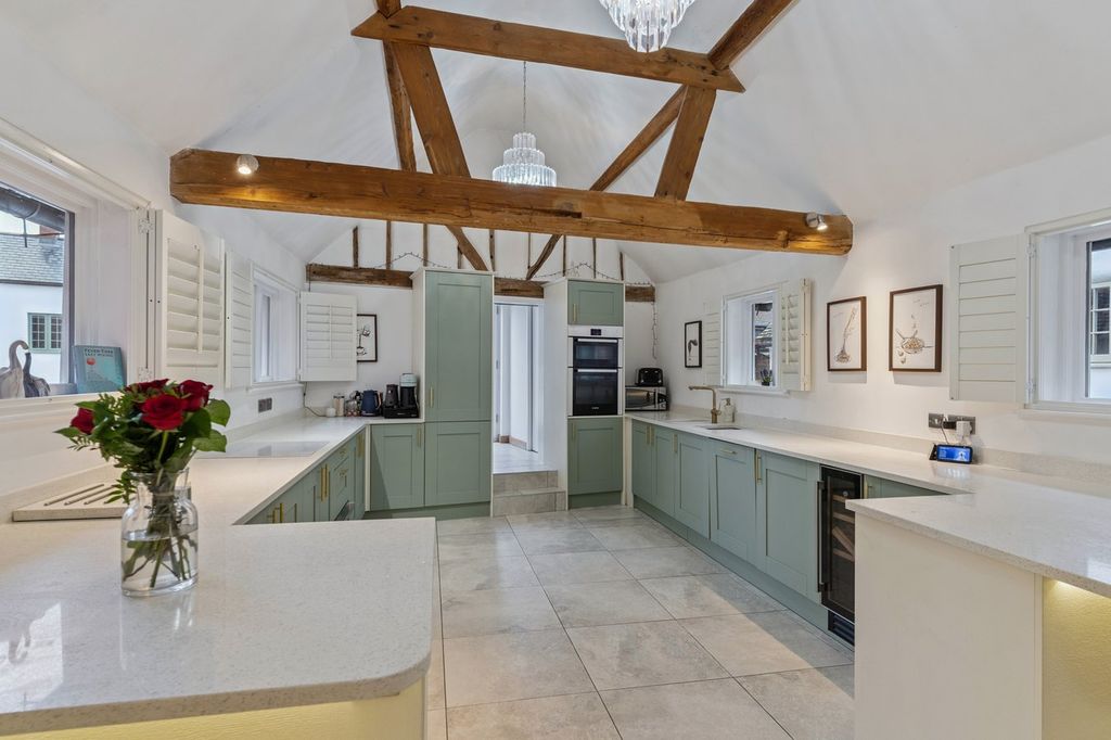 Additional image 4 of 4 bed detached house for saleTilehouse Street, Hitchin SG5