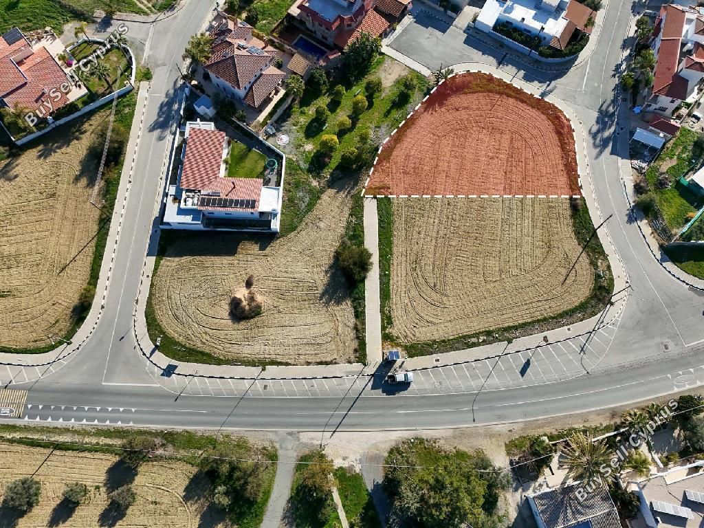 Property photo 3 of 9