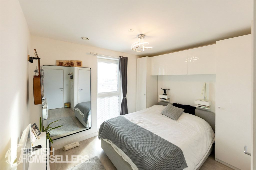 Property photo 3 of 8 Picture No. 07