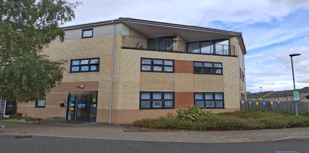 Property photo 1 of 4 Photo 4