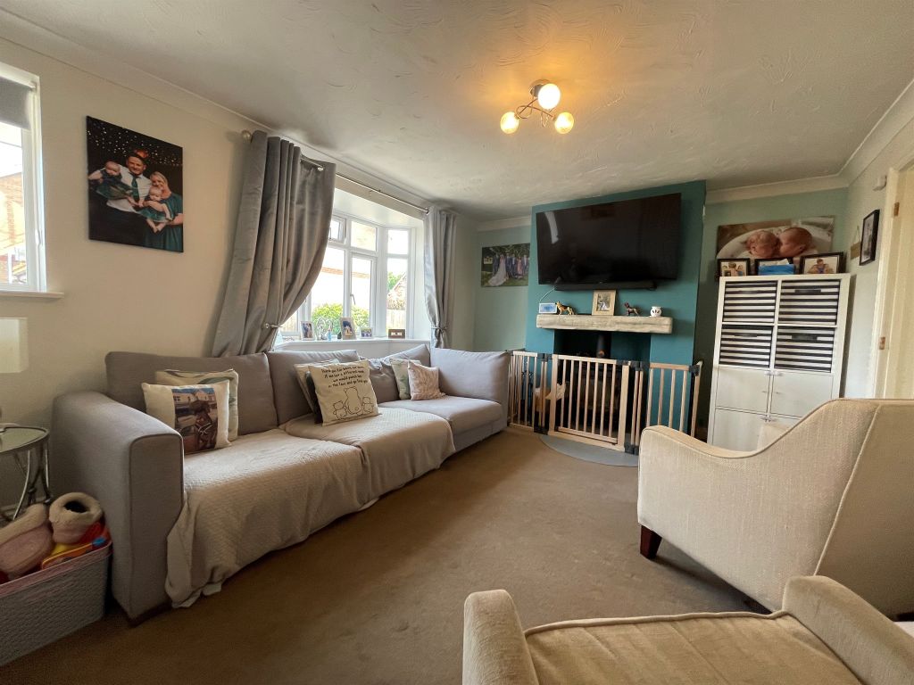 Property photo 3 of 18