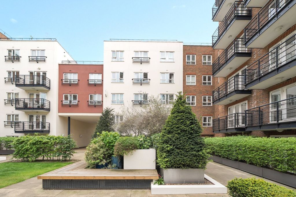 Property photo 1 of 10 Block