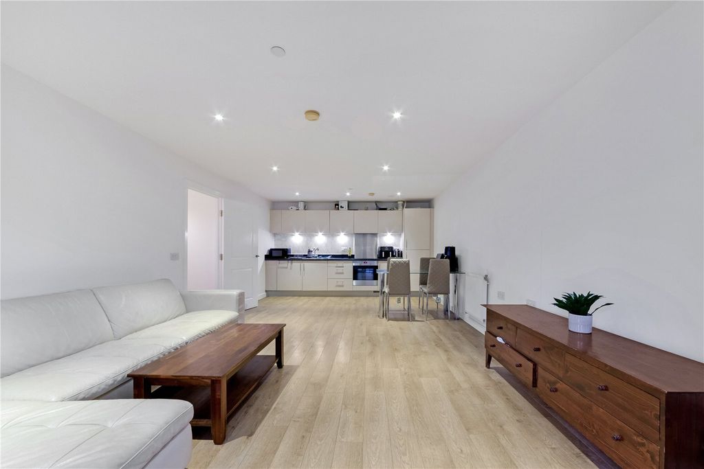 Property photo 2 of 13 Picture No. 05