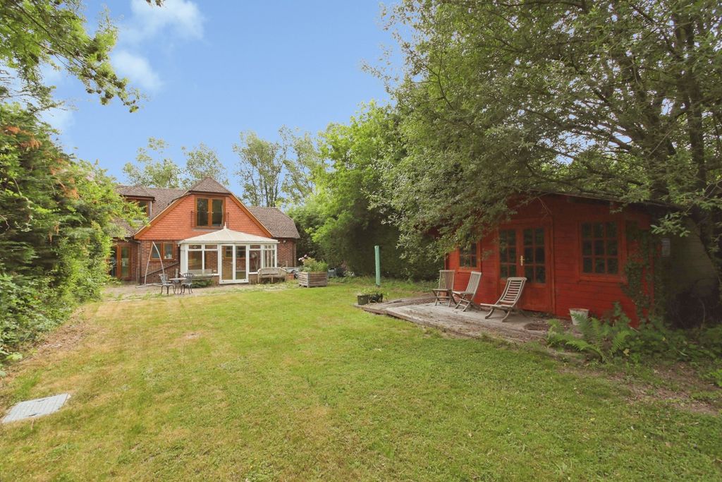 Property photo 1 of 19 Pbox-Img.Jpg