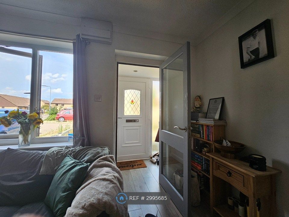 Property photo 3 of 16