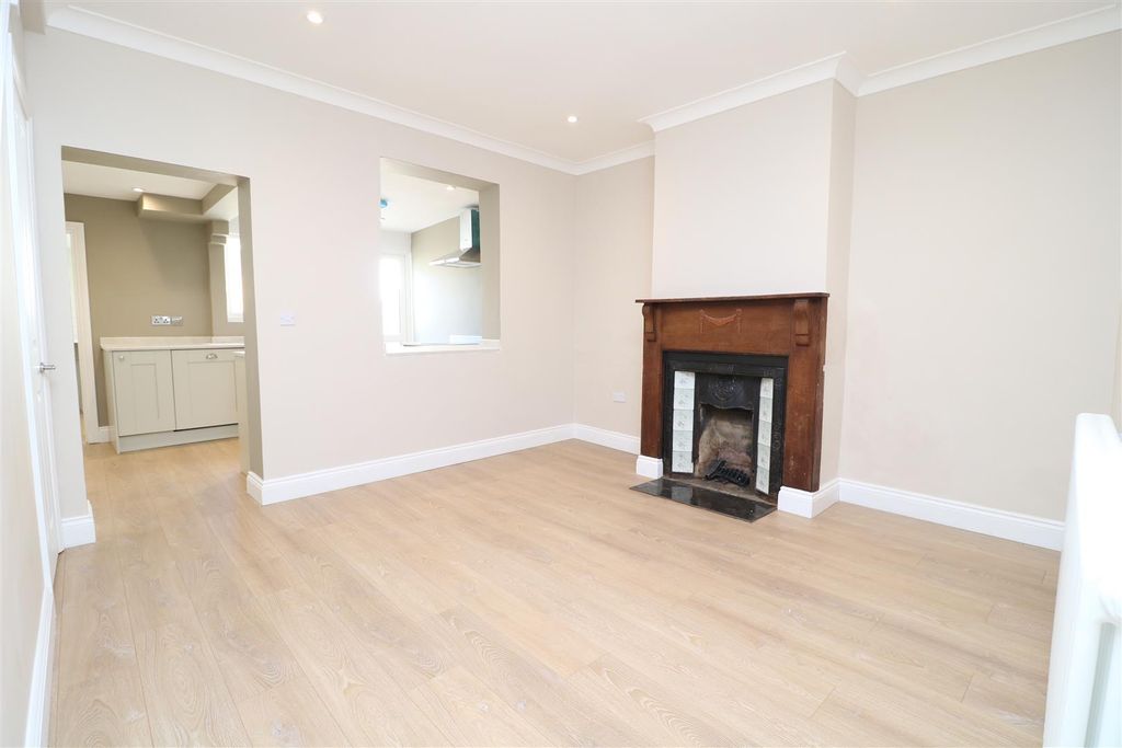 Property photo 3 of 22 Img_3566.Jpg