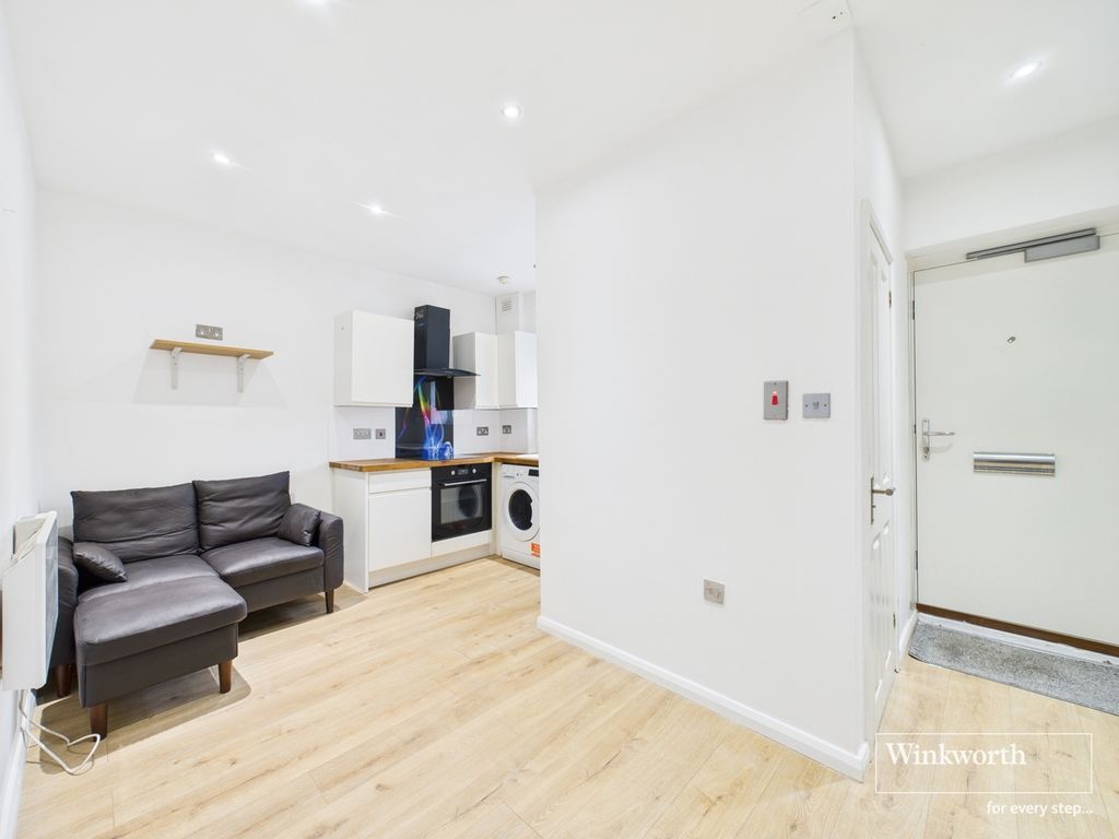 Property photo 2 of 8 Living Room Kitchen