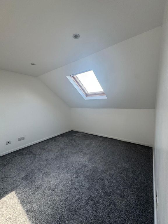 Property photo 2 of 55