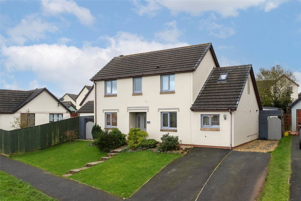 Property photo 2 of 24 Picture No. 30