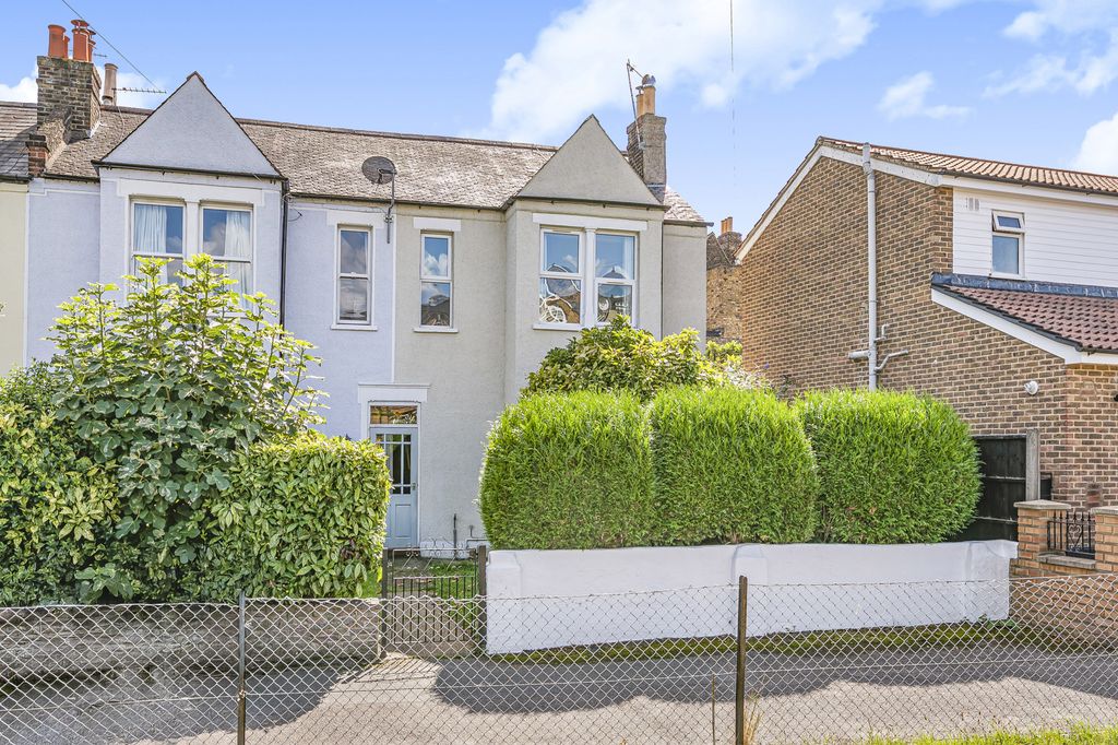 Property photo 2 of 11 Photo