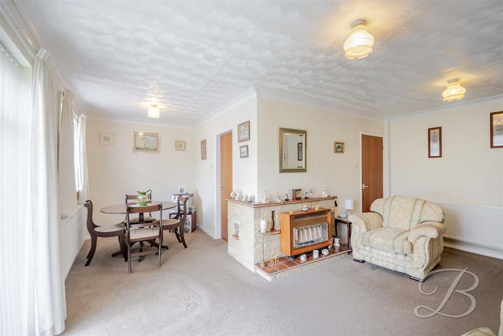 Property photo 3 of 26 Ccltd-12.Jpg