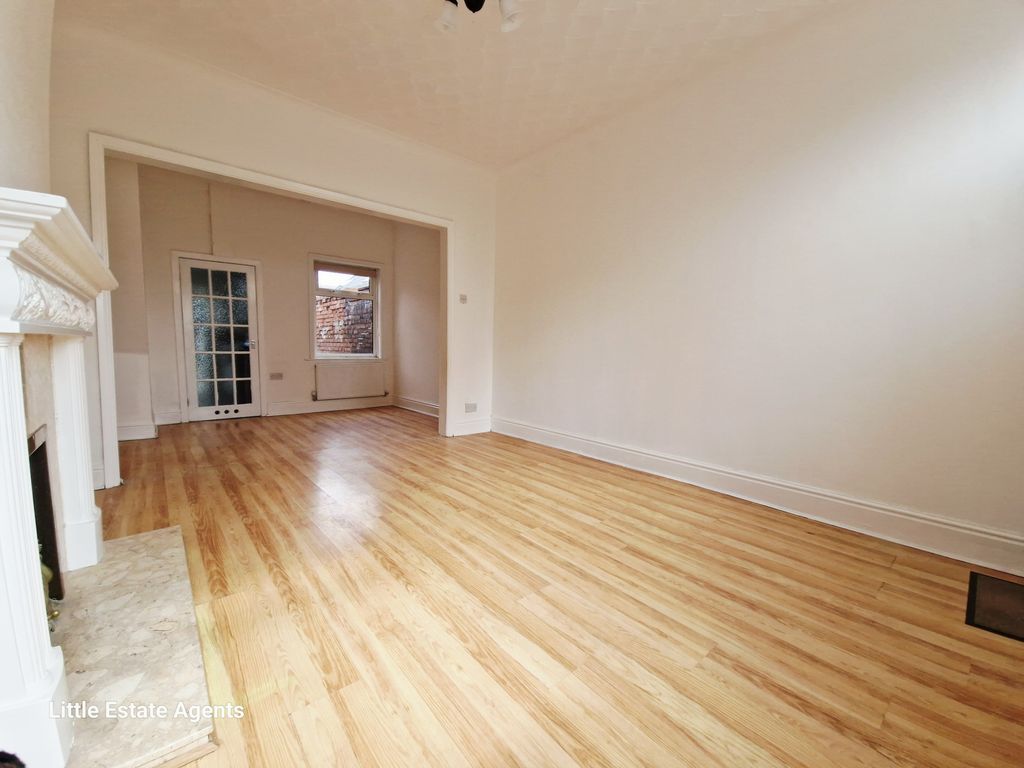 Property photo 3 of 14 Photo 3