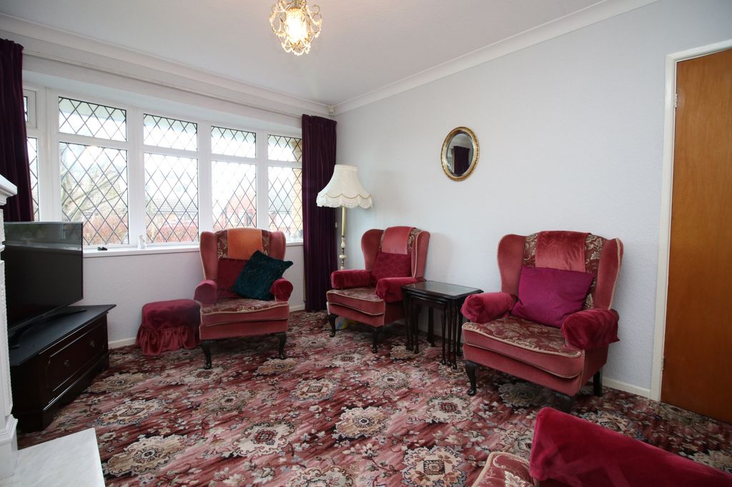 Property photo 3 of 21