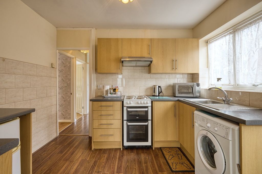 Property photo 2 of 10 Picture 2