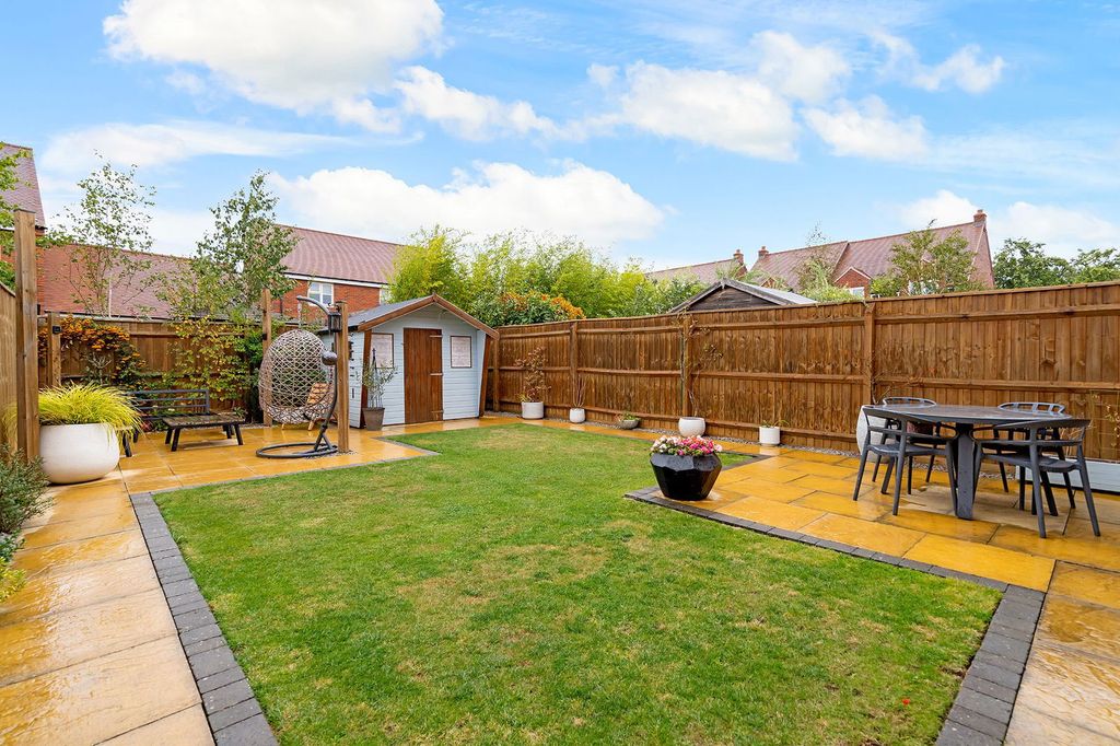 Property photo 3 of 18