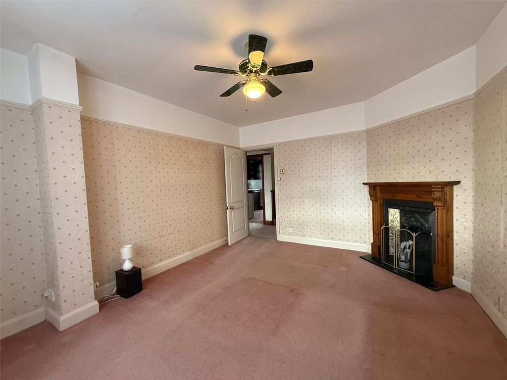 Property photo 3 of 16 Picture No. 34