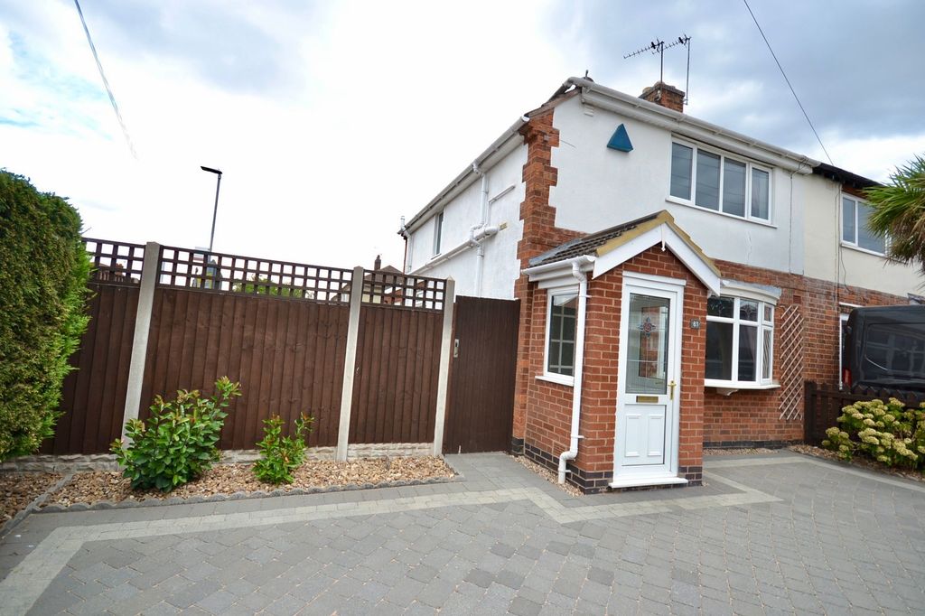 Property photo 1 of 25
