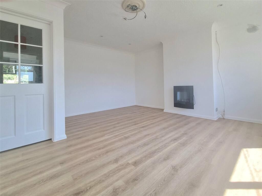 Property photo 2 of 9 A5Dcadca87F66c192741B38541E913d2.Jpeg