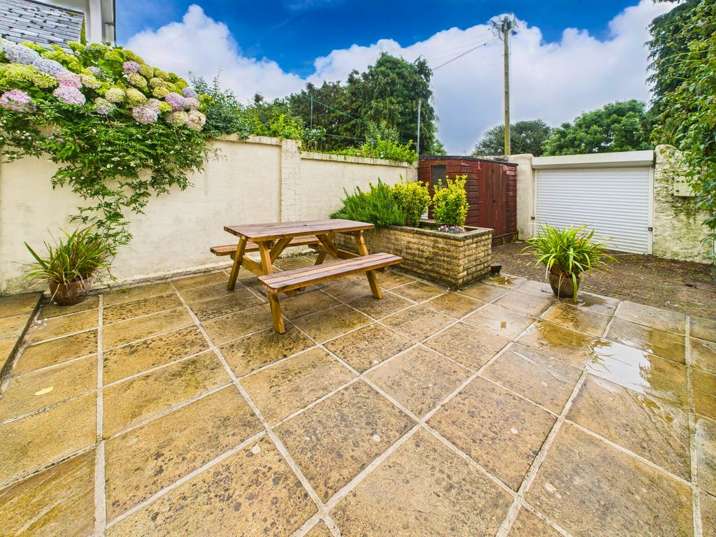 Property photo 3 of 40