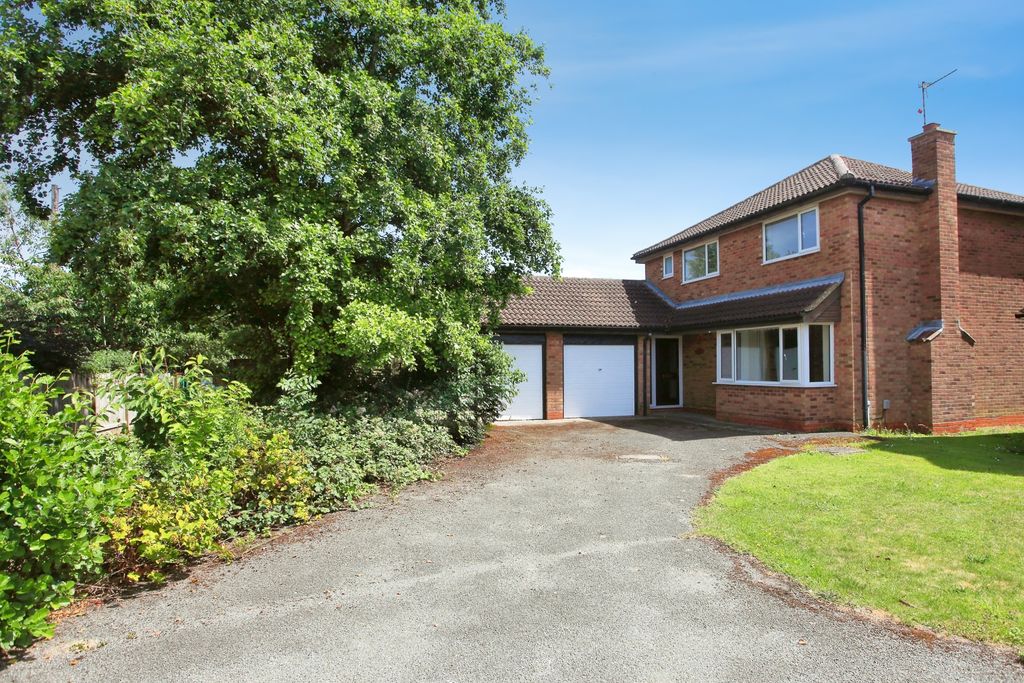 Property photo 1 of 21