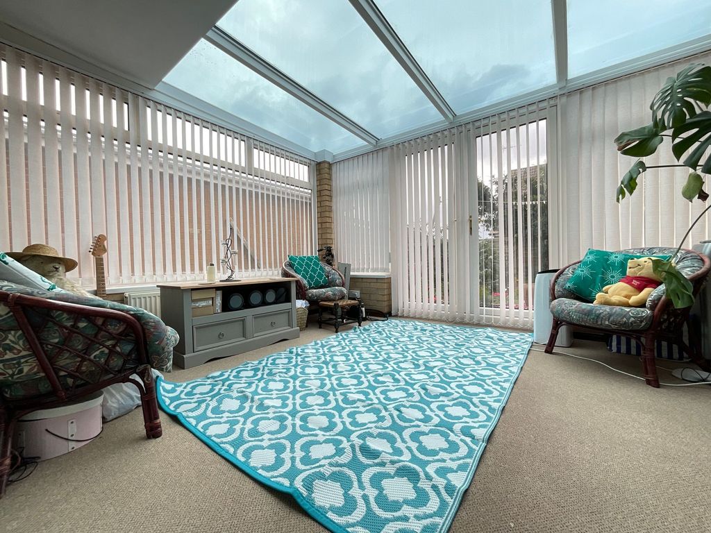 Property photo 2 of 23