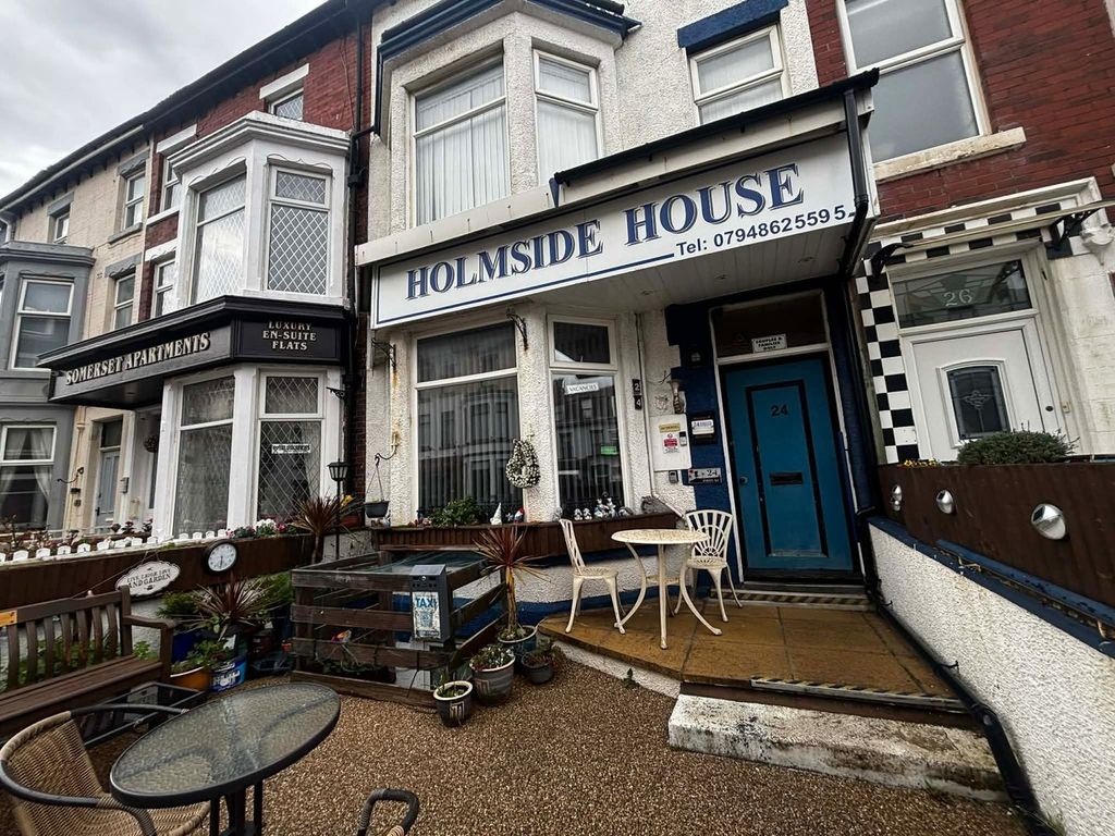 Property photo 1 of 27