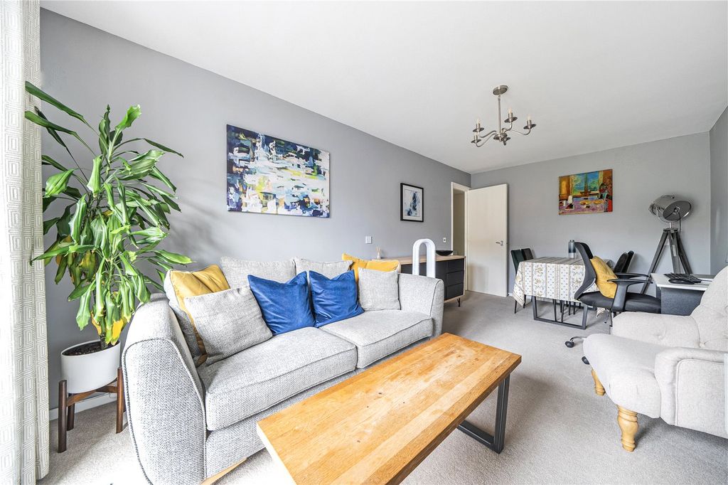 Property photo 3 of 15 Picture No. 05